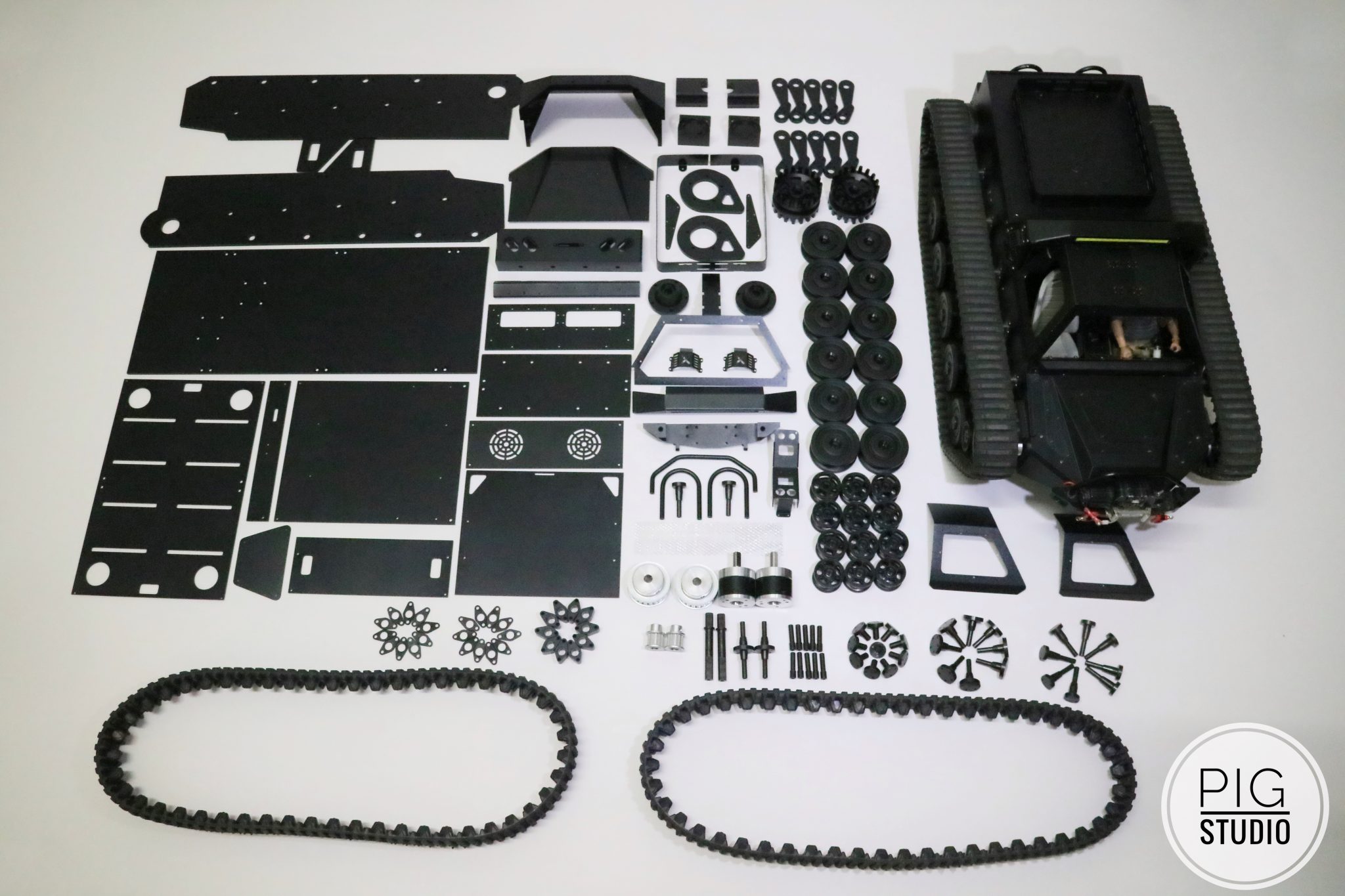 1/10 RC Super Tank Kit Pig Studio